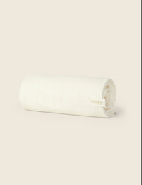 Copertina culla in cotone leggero traforata