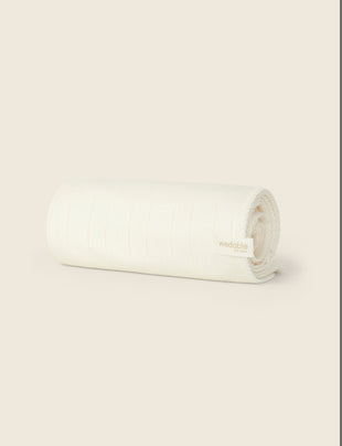 Copertina culla in cotone leggero traforata