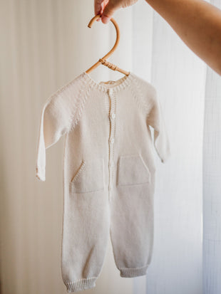 Tutina in filo beige tg. 9mesi